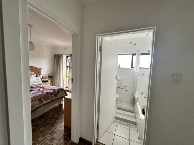 To Let 2 Bedroom Property for Rent in Diep River Western Cape
